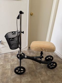 Knee Scooter Recovery Bundle – Scooter, Walking Boot & Accessories