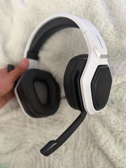 Gaming headset