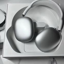 AirPod Max’s (Silver)