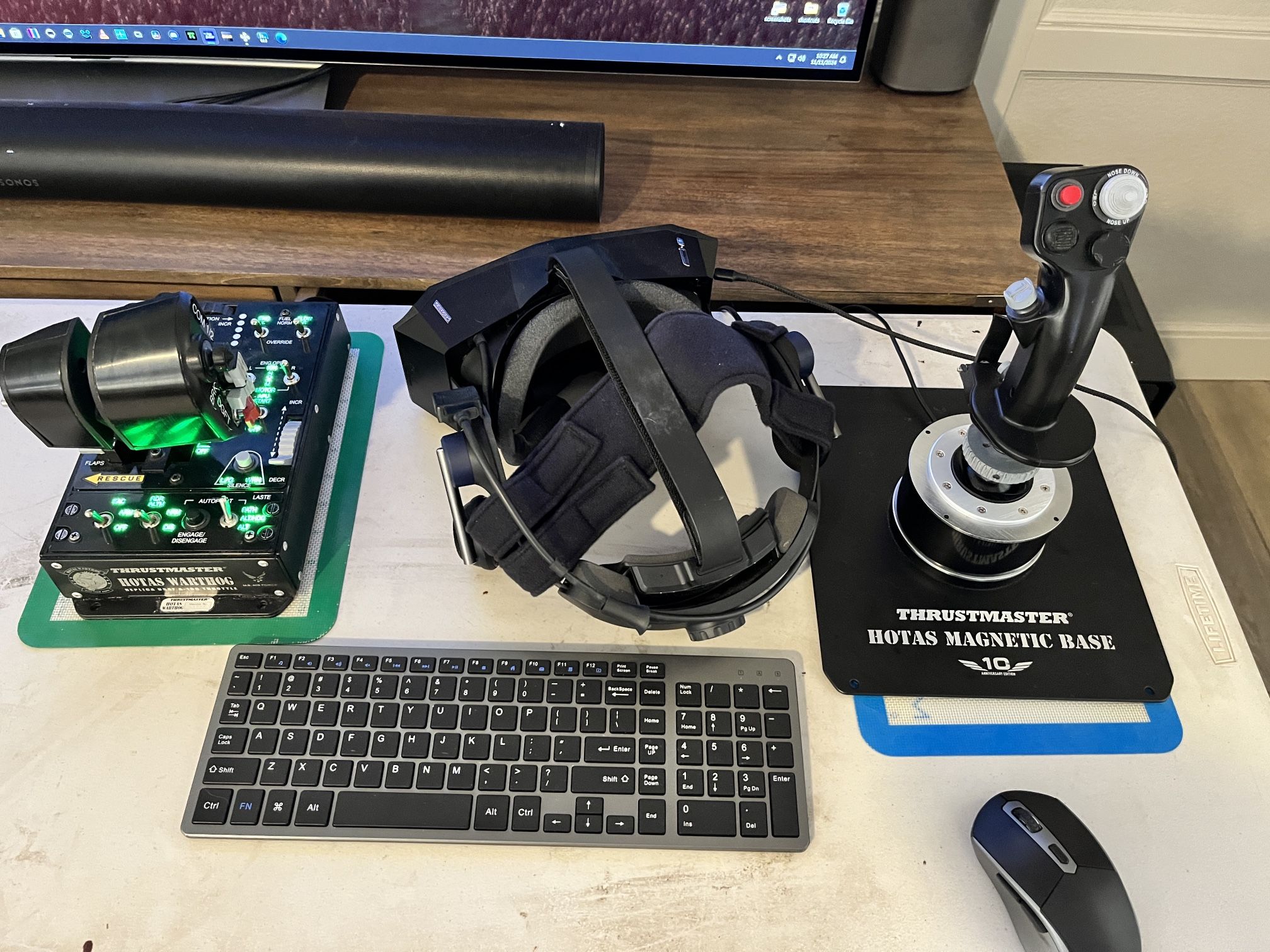 ThrustMaster Warthog HOTAS Throttle and Stick For Flight Simulators Dcs World And Microsoft Flight Simulator