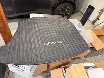 2026 Lexus RZ350/450/550 trunk mats