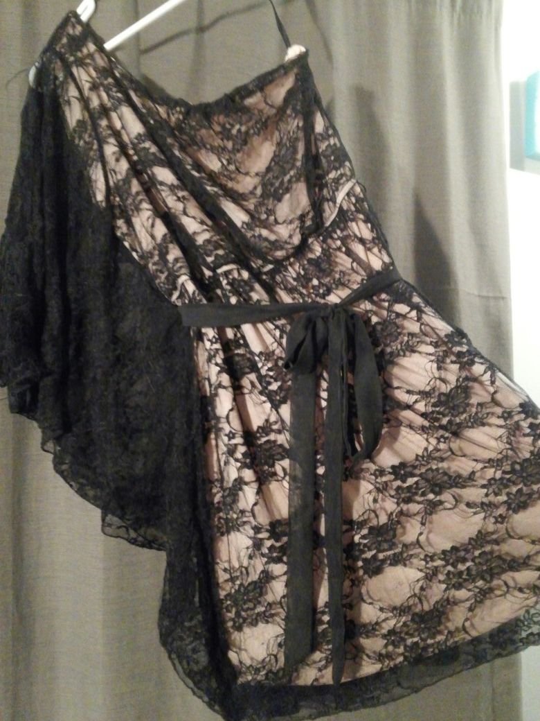 One shoulder dress