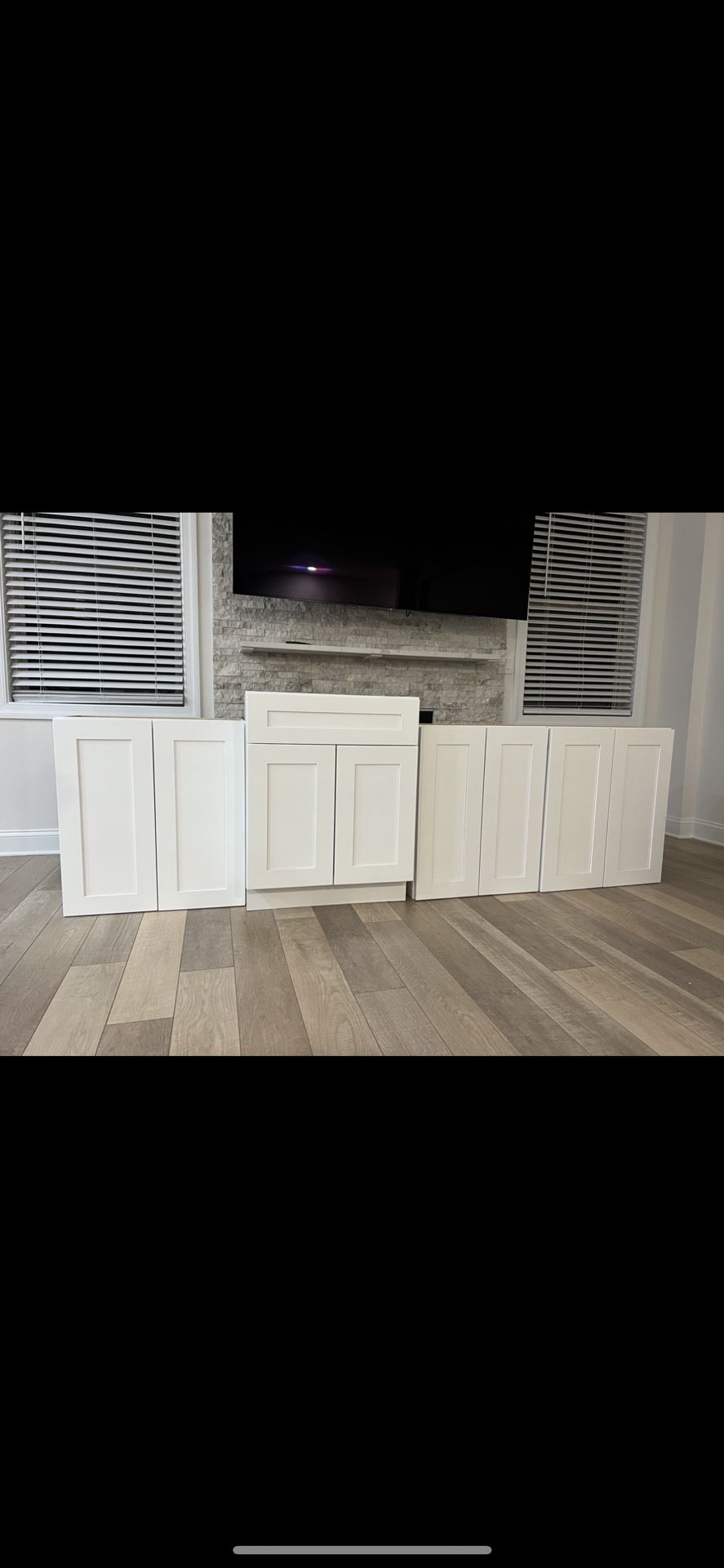 New Kitchen Cabinets