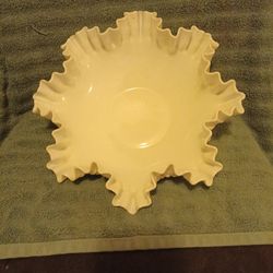 Vintage Hobnail Milk glass Fruit Bowl 