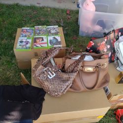 Coach, Michael Kors, Guess,  UGG,,Victoria Secret,  Karl Lagerfeld 