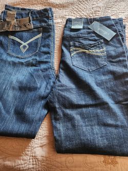 Pantalones.  Clash. Sais. 19/   20  New