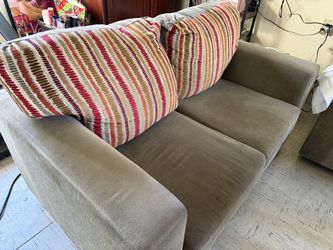 FREE Love seat