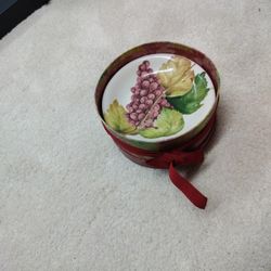 Six Grape Design Dessert Plates In Round Box