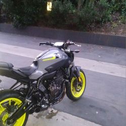 2016 Yamaha fz07 Fz07