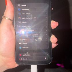 iPhone 16E (128gb) $400