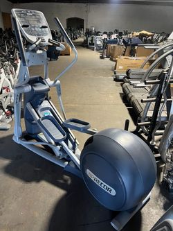 Precor 835 Elliptical Trainer