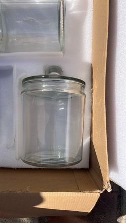 Glass containers