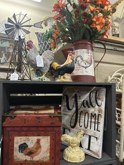 Cute Rooster Decor