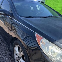 2013 Hyundai Sonata Limited For PARTS PARTS PARTS 