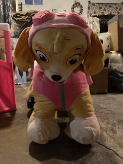 PAW Patrol Skye Plush Ride-On by Nickelodeon