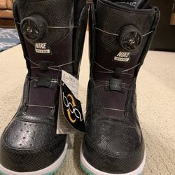 bubbel Andrew Halliday Specificiteit Wmns Nike Zoom Force 1 Boa Snowboard Boots (w8.5) for Sale in Portland, OR  - OfferUp