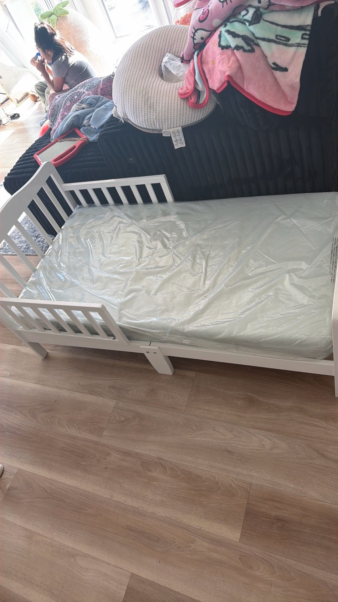 Toddler bed