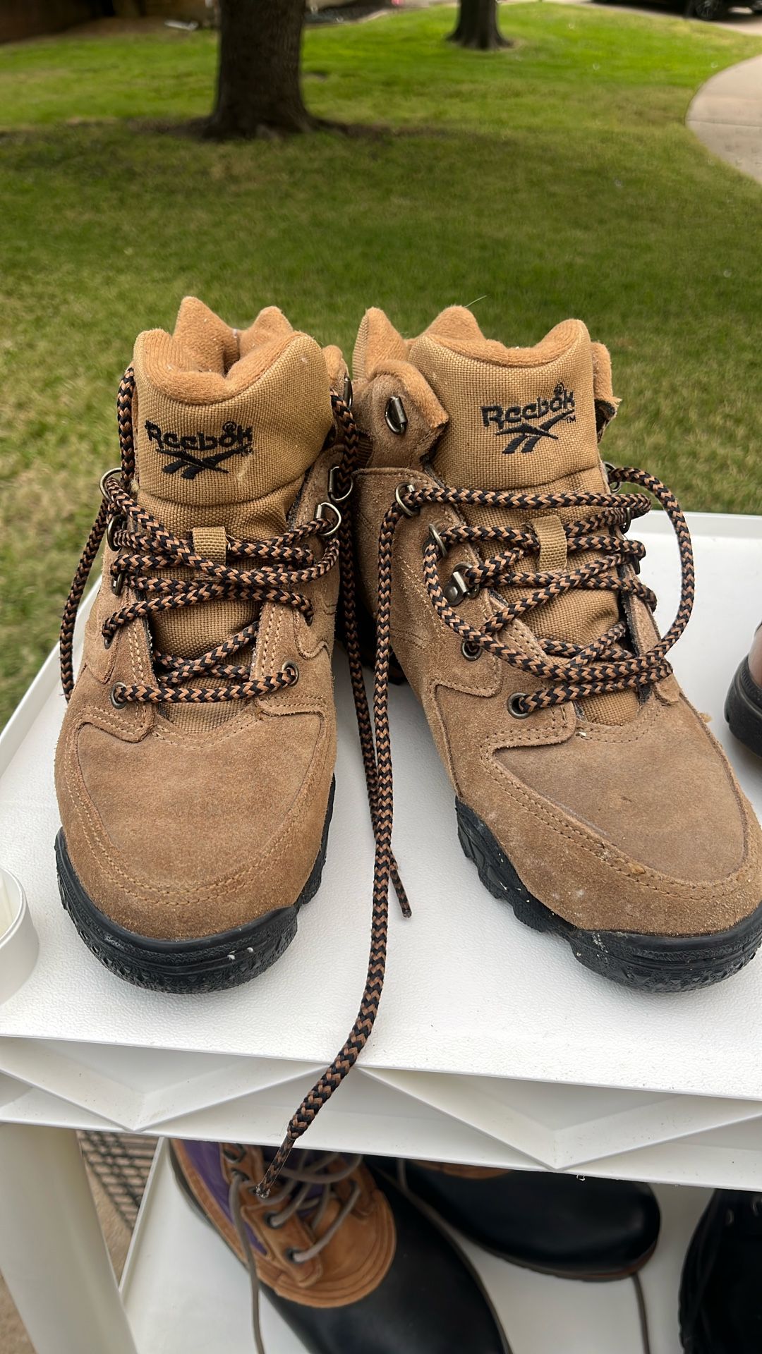 Reebok Women’s Boots Size 8
