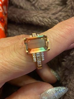 Size 8 Watermelon shift solid silver rose gold Ring