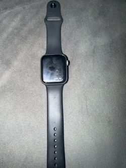 APPLE WATCH ⌚️ SERIES 5 44 MM MUST BE SOLD TODAY