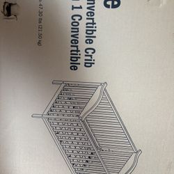 Adele Convertible Crib 
