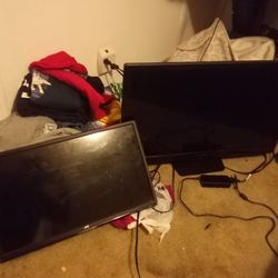 2 Flat Screen Tv