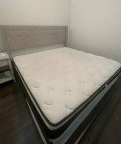 King size mattress