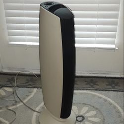 Sharper Image Ionic Breeze Quadra Silent Air Purifier model S1867
