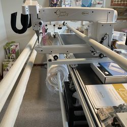 Babylock Longarm quilting frame