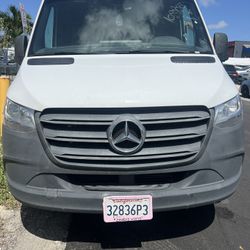 Mercedes Benz Van Grey Interior 
