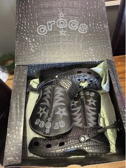 Crocs Boots 🤠🐊