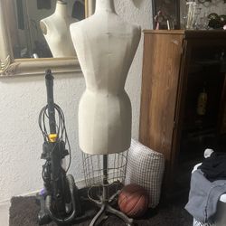 Vintage Manican 