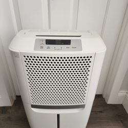 Frididaire Dehumidifier 50 Pint