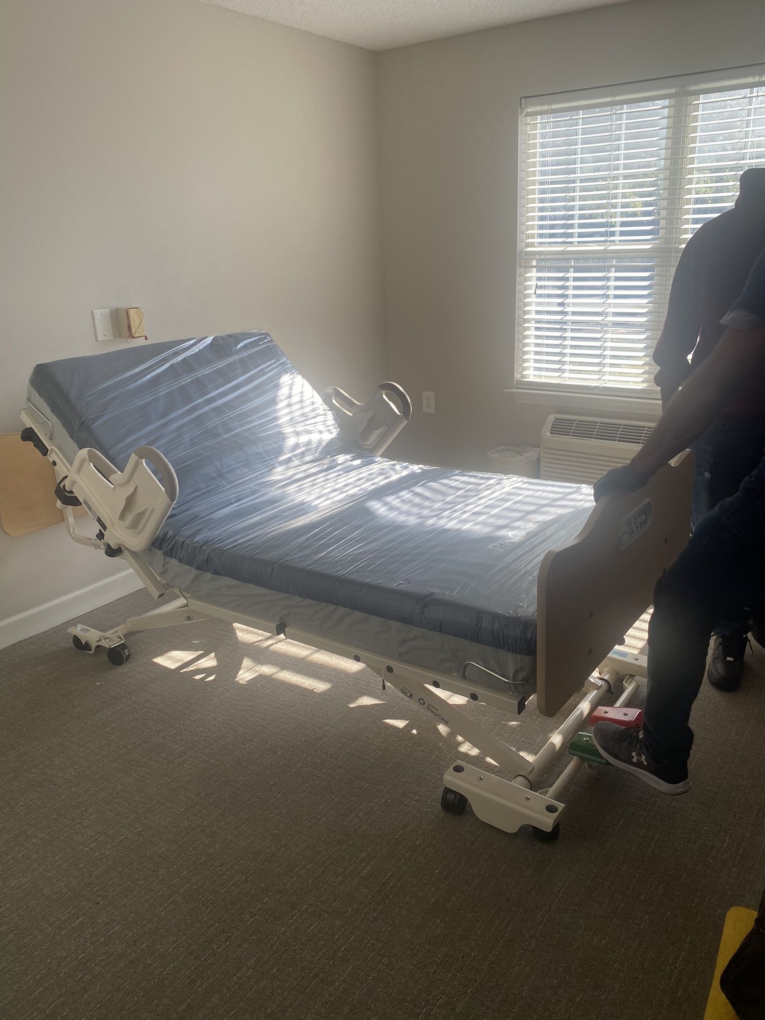 Medical Bed & Table