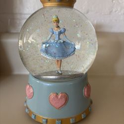 Vintage Enesco Disney Cinderella Musical Snow Globe "Swan Lake" Works
