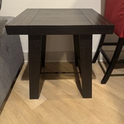 End Tables - Set of 2