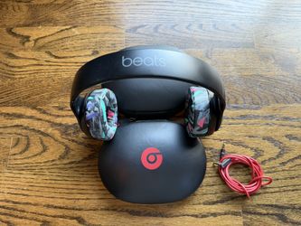 Beats By Dre Headphones