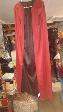 Adult Halloween cape