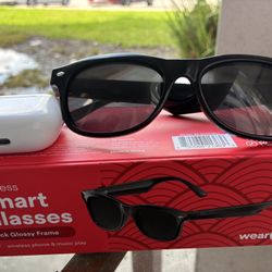 You Can Get One Or Both Of Them Air Pods 4 Pro