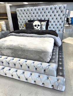 ✨️ King, Cal King, Queen Bed Frame ✨️ Furniture Sectionals, Bedrooms, Dining Avail
