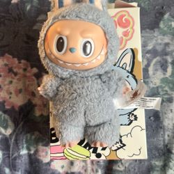 Labubu Open Box 