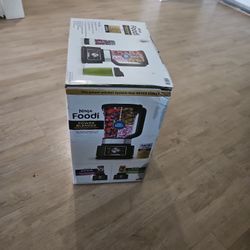 Ninja Foodi ( Unopened)