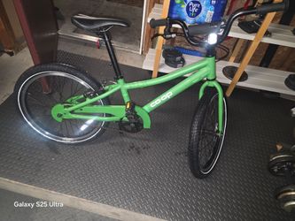 🚲 REI Co-op REV 20 Kids Bike – Great Condition – Ready to Ride!