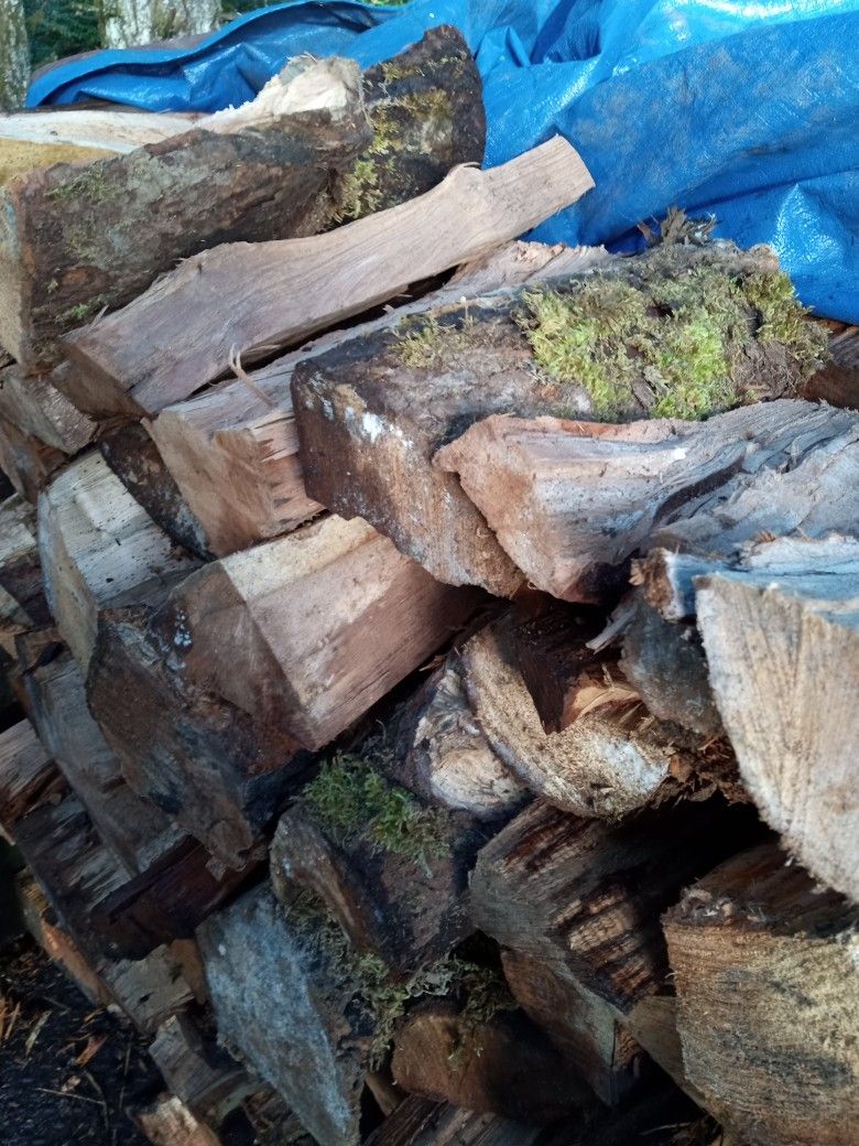 Free Delivery 200 A cord Season Firewood for Sale in Port Orchard, WA