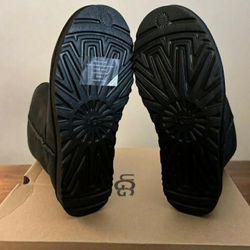 UGG Boots in Black size 6W or in Glitter size 9W, In Brown size 9W used 3x  