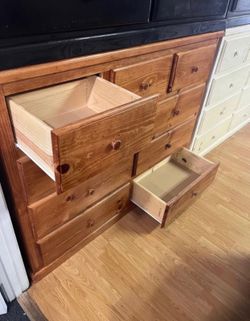 Nine drawers dresser