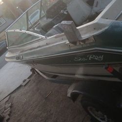 Sea Ray  Boat And Nice Trailer Hydrolic Sterling 