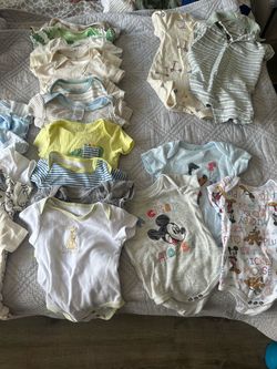 Baby boy Onesie Bundle – Mixed Styles