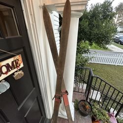 Vintage Skiis Pottery Barn Inspired Christmas Decorations 