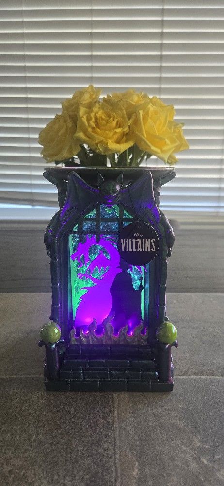 🖤 Bath & Body Works Maleficent Shadowbox Pedestal – Disney Villains 2025 🕯️